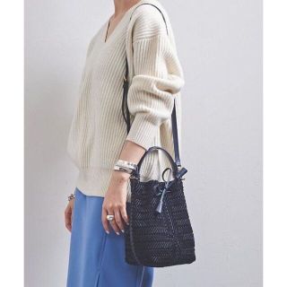 アニヤハインドマーチ(ANYA HINDMARCH)の未使用 アニヤ・ハインドマーチ NESSON VLV DRWST バッグ S(ショルダーバッグ)