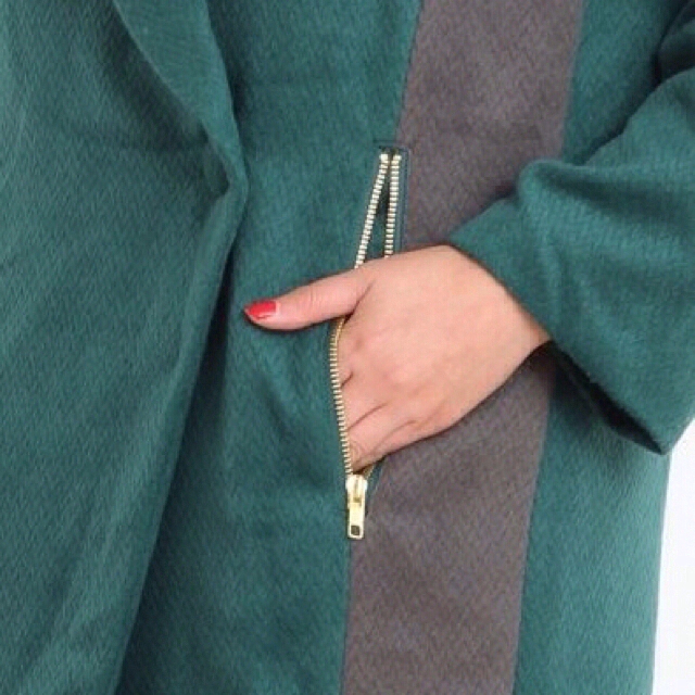 goocy(グースィー)のZipテーラーロングコート レディースのジャケット/アウター(ロングコート)の商品写真