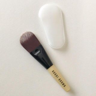 ボビイブラウン(BOBBI BROWN)の【新品未使用！】BOBBI BROWN ファンデーションブラシ(ブラシ・チップ)