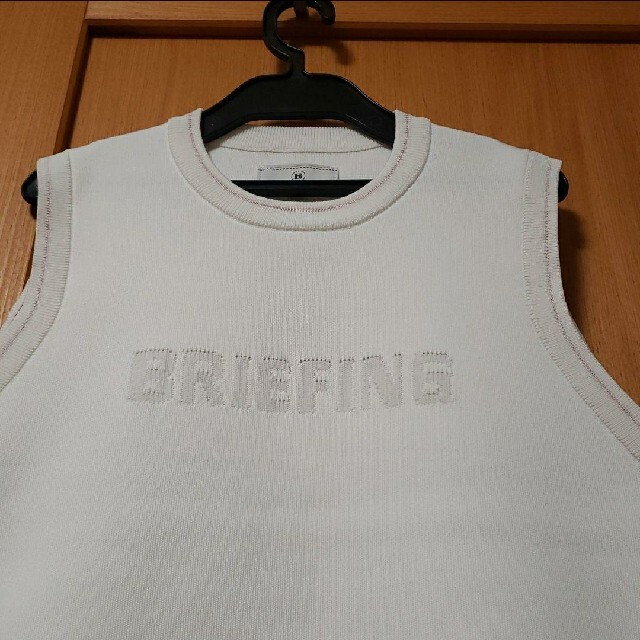 BRIEFING(ブリーフィング)のブリーフィング　ベスト　超美品　Mサイズ スポーツ/アウトドアのゴルフ(ウエア)の商品写真