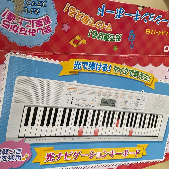 CASIO(カシオ)のCASIO 光ナビゲーションキーボード　LK-118 カシオ 楽器の鍵盤楽器(キーボード/シンセサイザー)の商品写真