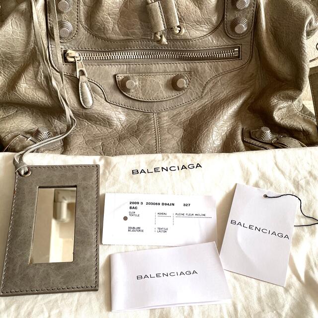 正規品 BALENCIAGA バレンシアガ　ジャイアントボンボン　巾着バッグ