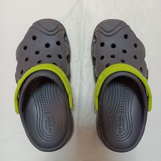 クロックス(crocs)のクロックス　サイズJ1  １９センチ(サンダル)