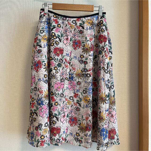 新品 トッカ 花柄花柄スカート 0