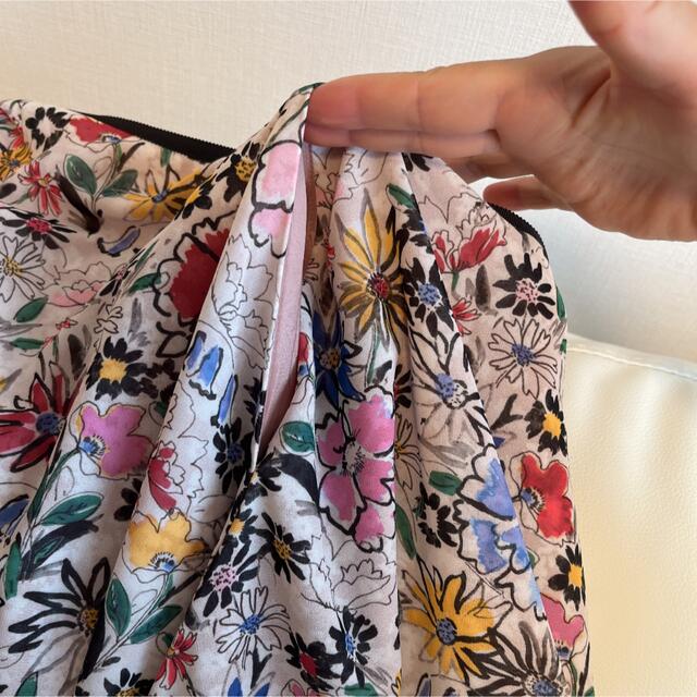 新品 トッカ 花柄花柄スカート 0