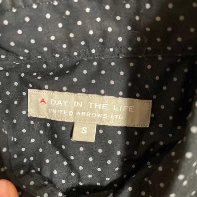 UNITED ARROWS(ユナイテッドアローズ)の売り切り✨UNITED ARROWS  半袖　　ドットシャツ　　Sサイズ メンズのトップス(シャツ)の商品写真