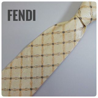 フェンディ(FENDI)の☆FENDI　フェンディ　ネクタイ　イエロー　シルク    小紋　ボーダー(ネクタイ)