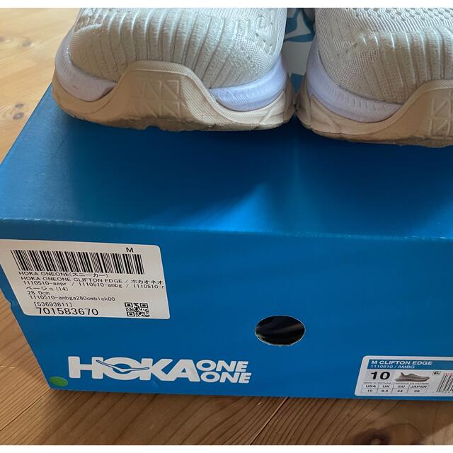 HOKA ONE ONE(ホカオネオネ)のホカオネオネ クリフトンエッジ 28cm スポーツ/アウトドアのランニング(シューズ)の商品写真