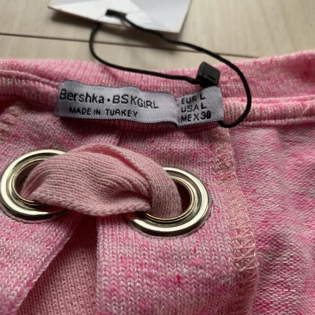 Bershka(ベルシュカ)の新品　ベルシュカ  ショートニット　ピンク レディースのトップス(ニット/セーター)の商品写真