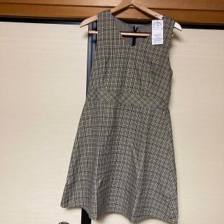 マジェスティックレゴン(MAJESTIC LEGON)の新品タグ付きマジェスティックレゴン♡ジャンスカ(ひざ丈ワンピース)