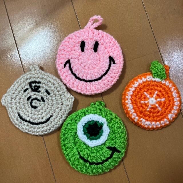 【⠀3mama様専用】アクリルたわし ハンドメイド ハンドメイドのアクセサリー(その他)の商品写真