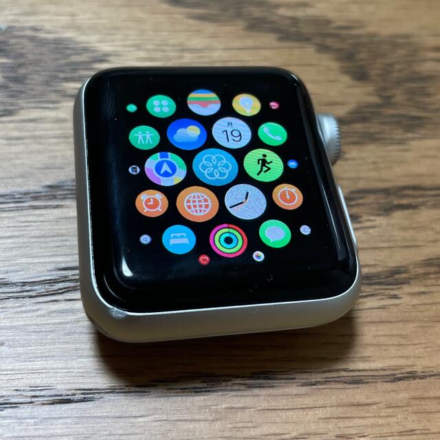 Apple(アップル)のApple Watch 3 38mm GPSモデル メンズの時計(腕時計(デジタル))の商品写真