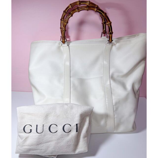 Gucci(グッチ)の美品　※GUCCI※ デカトートバック　ホワイト　白 レディースのバッグ(トートバッグ)の商品写真