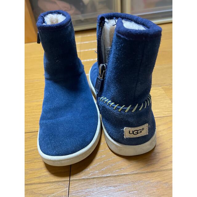 UGG(アグ)のムートンブーツ☆UGG☆19.5cm キッズ/ベビー/マタニティのキッズ靴/シューズ(15cm~)(ブーツ)の商品写真