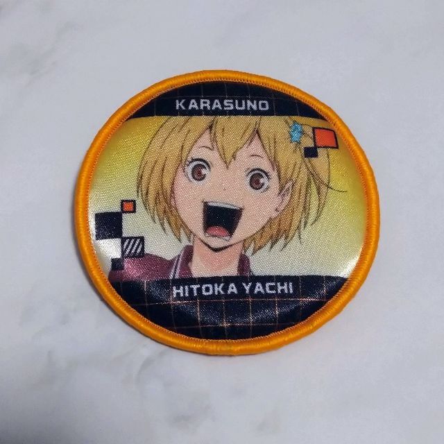 ハイキュー　缶バッジ　谷地仁花 エンタメ/ホビーのアニメグッズ(バッジ/ピンバッジ)の商品写真