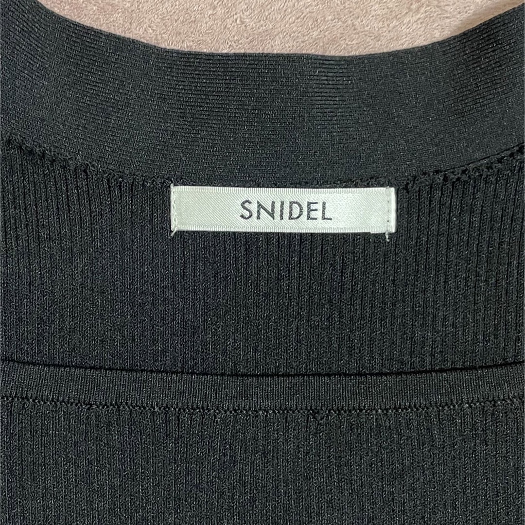 SNIDEL(スナイデル)のSNIDEL スナイデル  Sustainableスクエアニットプルオーバー レディースのトップス(ニット/セーター)の商品写真