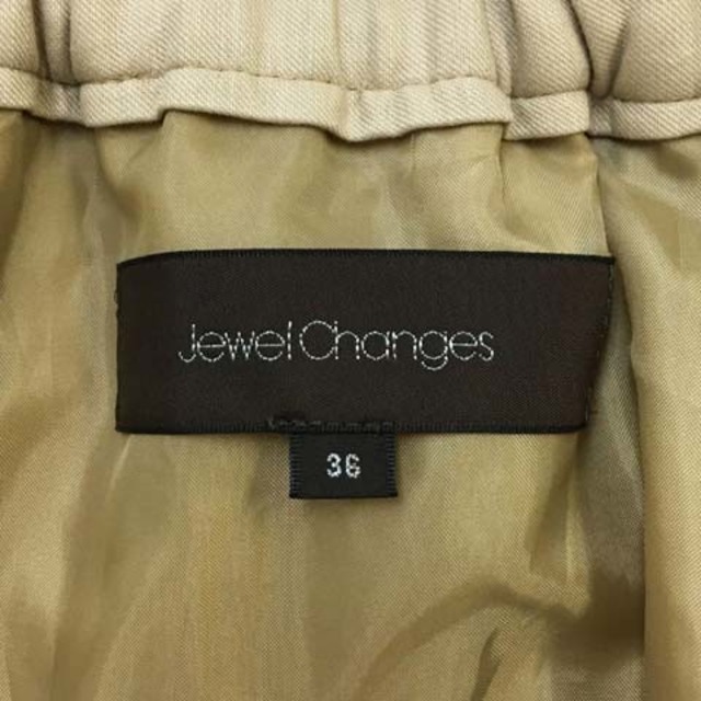 Jewel Changes(ジュエルチェンジズ)のジュエルチェンジズ アローズ スカート 台形 膝丈 ベルト 36 ベージュ レディースのスカート(ひざ丈スカート)の商品写真