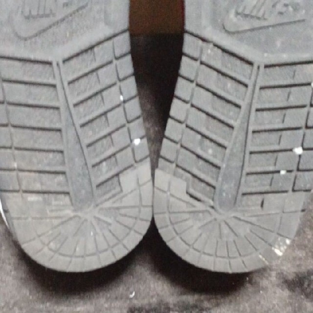 NIKE(ナイキ)の最終値下げ AIR JORDAN 1 low ジムレッド メンズの靴/シューズ(スニーカー)の商品写真