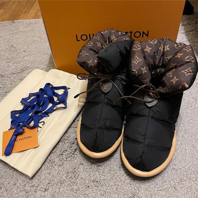 靴/シューズLOUIS VUITTON ルイヴィトン ピローライン アンクルブーツ 39