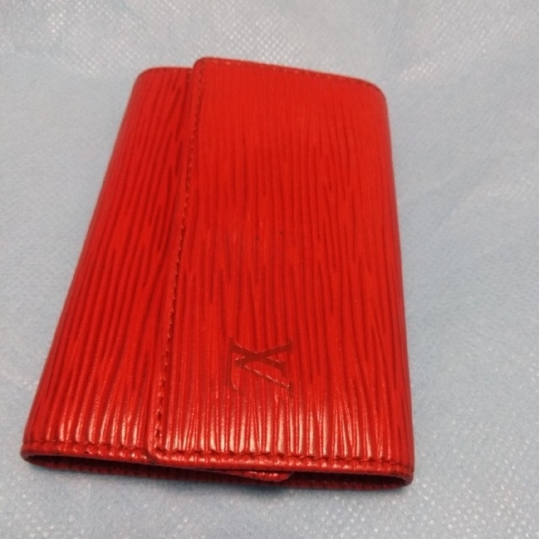 LOUIS VUITTON ルイヴィトン エピ 6連キーケース 赤 LOUIS VUITTON ルイヴィトン エピ 6連キーケース 赤