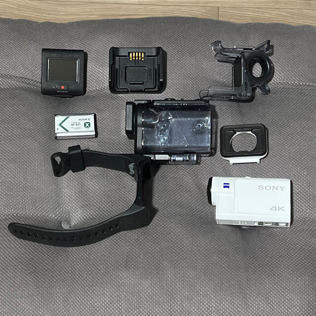 SONY(ソニー)のDR-X3000R リモコンキット スマホ/家電/カメラのカメラ(ビデオカメラ)の商品写真