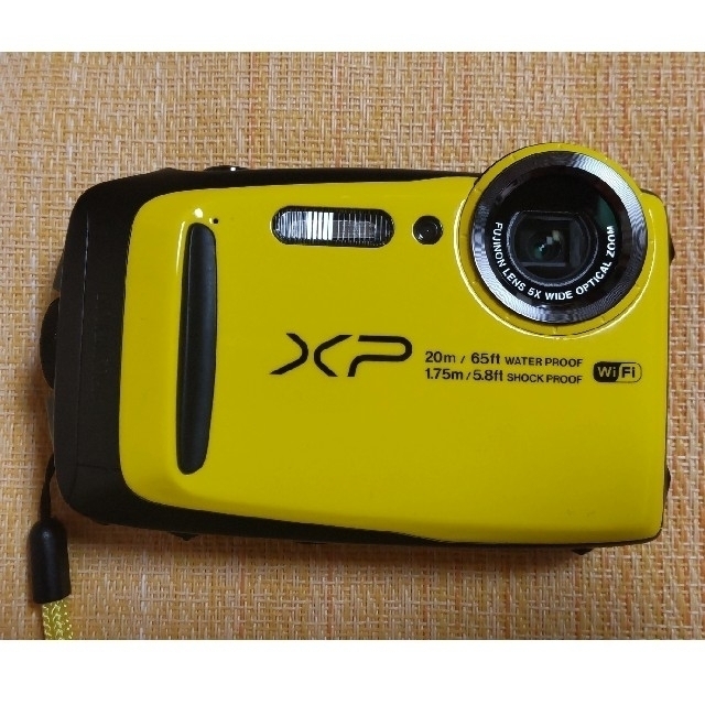 富士フイルム(フジフイルム)のFUJI FILM FinePix XP XP120 YELLOW スマホ/家電/カメラのカメラ(コンパクトデジタルカメラ)の商品写真