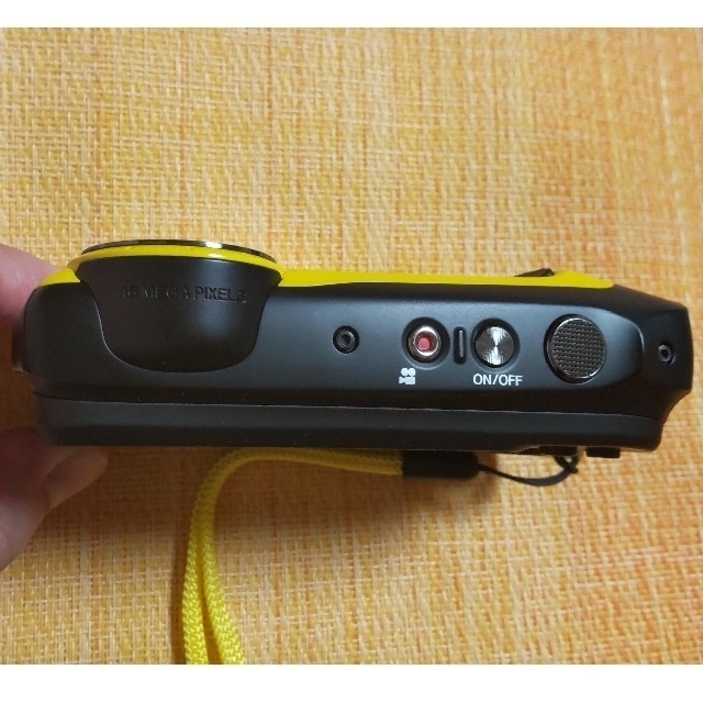 富士フイルム(フジフイルム)のFUJI FILM FinePix XP XP120 YELLOW スマホ/家電/カメラのカメラ(コンパクトデジタルカメラ)の商品写真