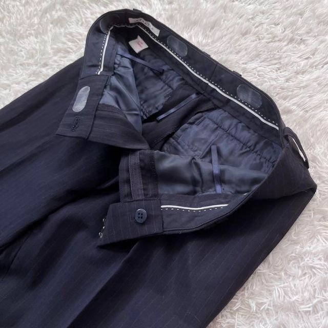AOKI(アオキ)の大きいサイズ　エヌライン　佐々木希　スーツ　ストレッチ　シルク　プリーツ　フレア レディースのフォーマル/ドレス(スーツ)の商品写真
