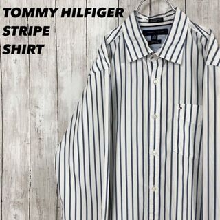 トミーヒルフィガー(TOMMY HILFIGER)のアメリカ古着　トミーヒルフィガー　長袖ブロードストライプシャツ　サイズM 白×青(シャツ)