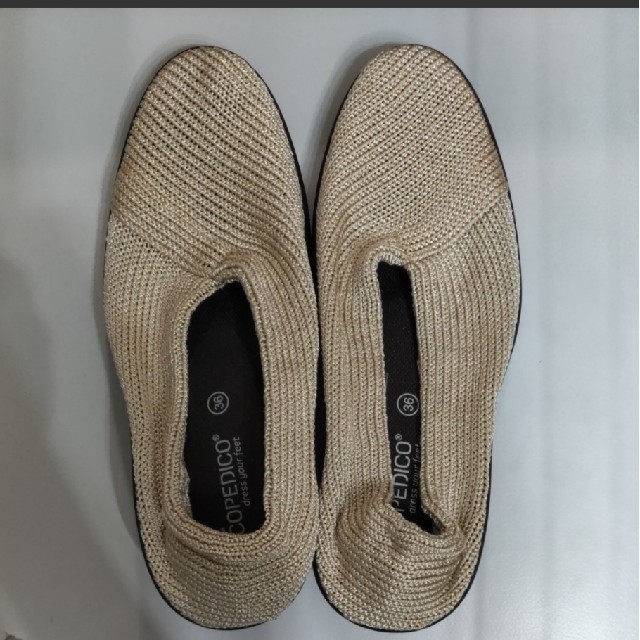 ARCOPEDICO(アルコペディコ)の最終お値下　新品未使用　ディノス　アルコペディコ　ベージュ レディースの靴/シューズ(サンダル)の商品写真