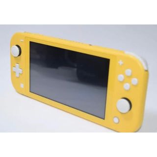 ニンテンドースイッチ(Nintendo Switch)の❤️NINTENDO SWITCH LITE イエロー❤️(携帯用ゲーム機本体)