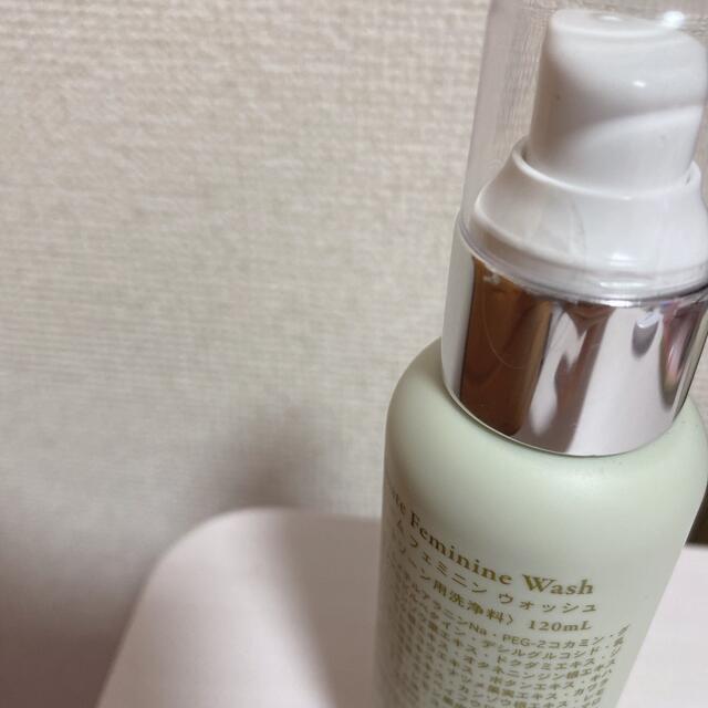 Cosme Kitchen(コスメキッチン)のアンティーム フェミニン ウォッシュ コスメ/美容のボディケア(ボディソープ/石鹸)の商品写真