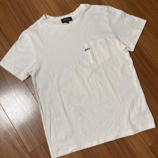 A.P.C. ロゴ 刺繍入り 半袖 ポケット付き Tシャツ