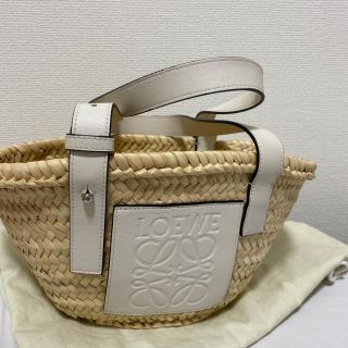 ロエベ かごバッグの通販 1,000点以上 | LOEWEを買うならラクマ
