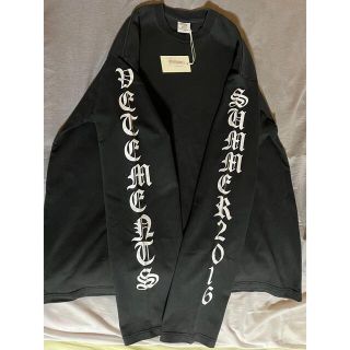 vetements oversized logo sleeve tシャツ(Tシャツ/カットソー(七分/長袖))