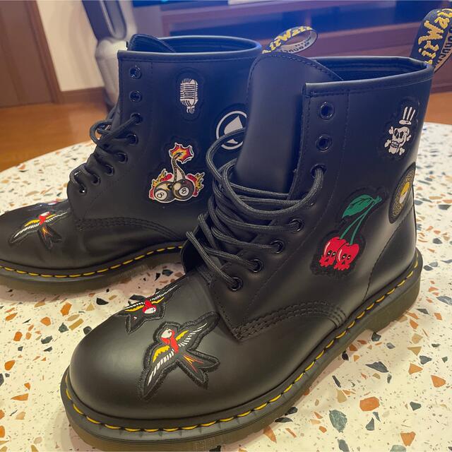 Dr.Martens   美品ドクターマーチン 8ホール ブーツ イラスト dr