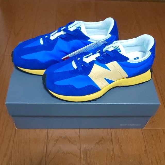 New Balance(ニューバランス)のnew balance YH327CLB キッズ/ベビー/マタニティのキッズ靴/シューズ(15cm~)(スニーカー)の商品写真