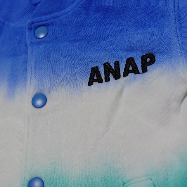 ANAP Kids(アナップキッズ)のアナップキッズ　グラデーションブルゾン キッズ/ベビー/マタニティのキッズ服男の子用(90cm~)(ジャケット/上着)の商品写真