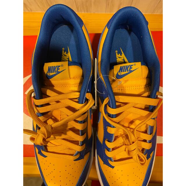 NIKE(ナイキ)のNIKE Dunk Low / UCLA サイズ27.5cm メンズの靴/シューズ(スニーカー)の商品写真