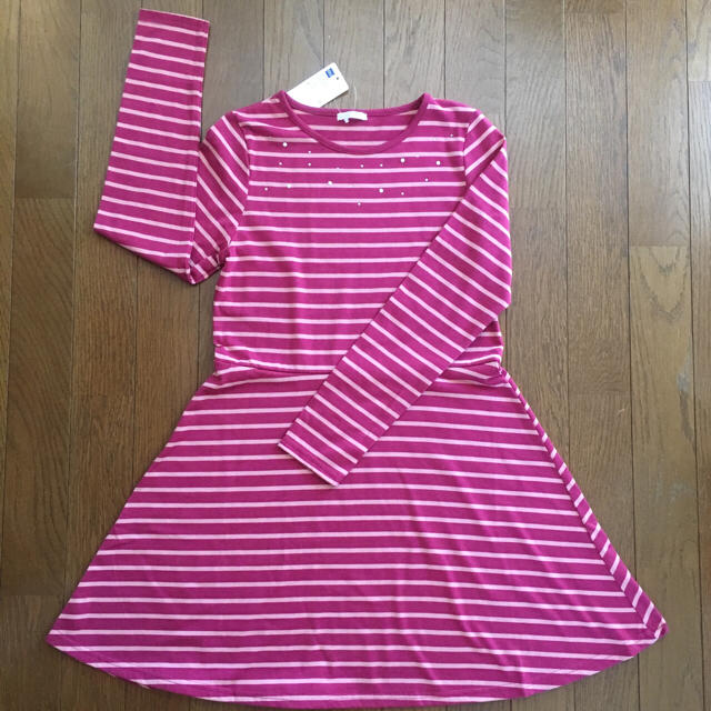 GU(ジーユー)のミー様専用‼︎  ワンピース  140㎝ キッズ/ベビー/マタニティのキッズ服女の子用(90cm~)(ワンピース)の商品写真