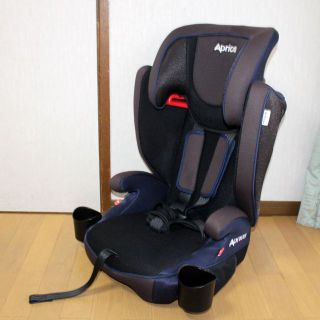 アップリカ(Aprica)の美品 Aprica エアグルーブAC◆チャイルドシート＆ジュニアシート◆１歳頃～(自動車用チャイルドシート本体)