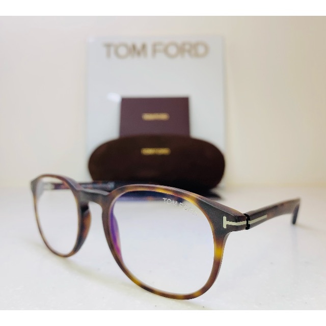 TOMFORD トムフォード ブルーライトカット 高級 FT5680 B054