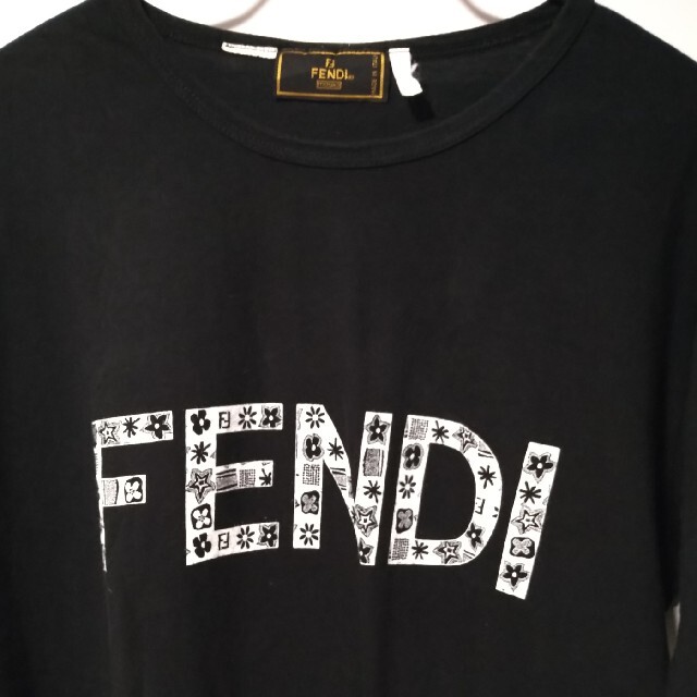 FENDI(フェンディ)のFENDI　Ｔシャツ レディースのトップス(Tシャツ(半袖/袖なし))の商品写真