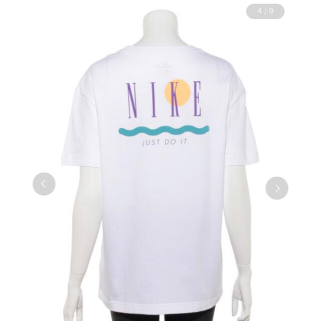 NIKE(ナイキ)のNIKE⭐️新品未使用　白　Tシャツ　NIKETシャツ レディースのトップス(Tシャツ(半袖/袖なし))の商品写真