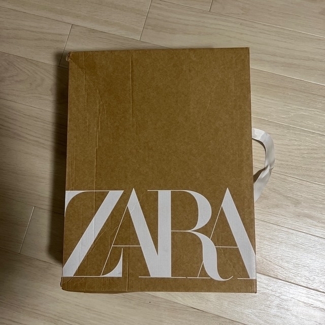 ZARA(ザラ)のZARAバックル付きリアルレザーメンズブーツブラック メンズの靴/シューズ(ブーツ)の商品写真