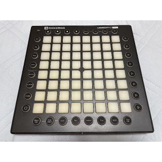 Novation Launchpad Pro(MIDIコントローラー)