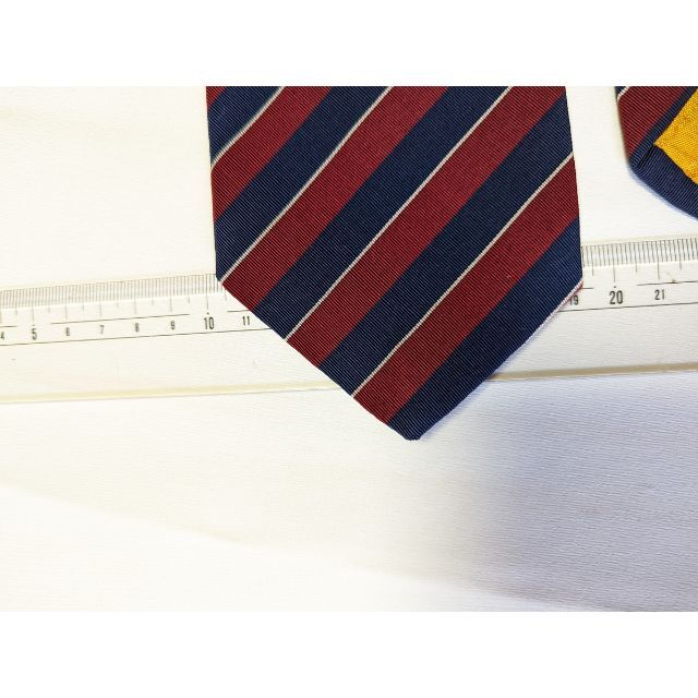 それに Atkinsons 英国製ネクタイの通販 by まなべ's shop｜ラクマ 