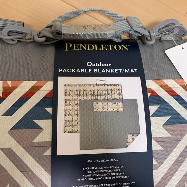 PENDLETON(ペンドルトン)の☆新品未使用　ペンドルトン　レジャーシート　ブランケット　マット　２個セット スポーツ/アウトドアのアウトドア(その他)の商品写真