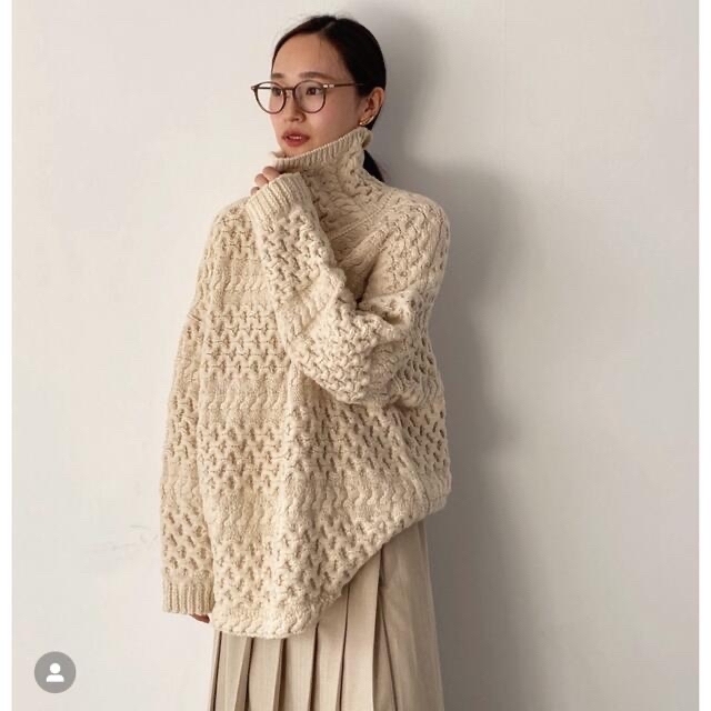 Hella cable knit pullover