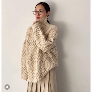 トゥデイフル(TODAYFUL)のhella cable knit pullover - ivory(ニット/セーター)